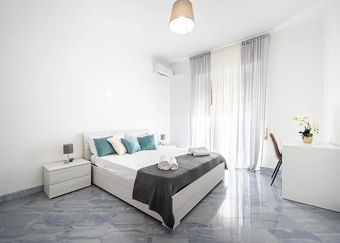 Elegant Stay In Rome-Metro Just 5 Minutes Away